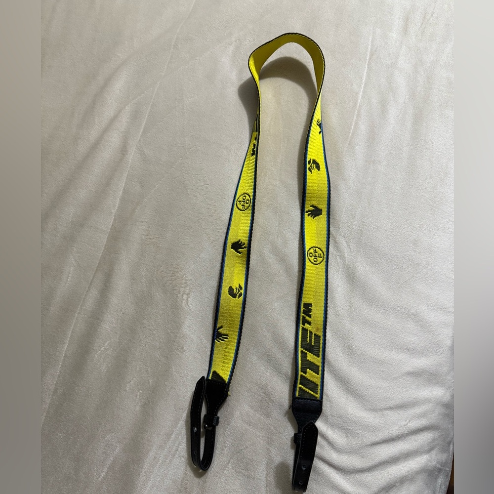 Off white handbag attachment belt